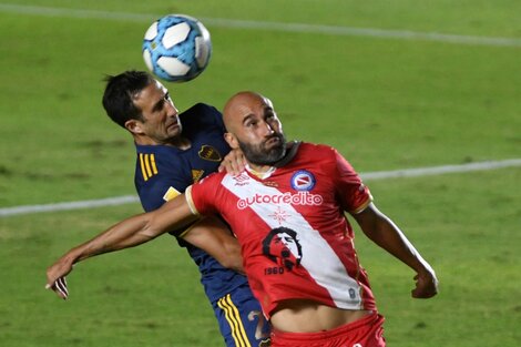 Boca en otra final sobre todo por defectos ajenos