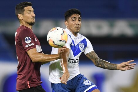 Lanús y Vélez buscan la final de la Copa Sudamericana