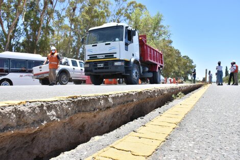 Profundas grietas en las rutas sanjuaninas.