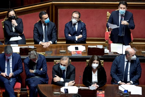 Italia: Conte gana la confianza del Senado y supera la crisis 