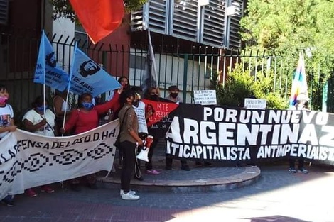 Protestas por el aumento de la luz en plena pandemia 