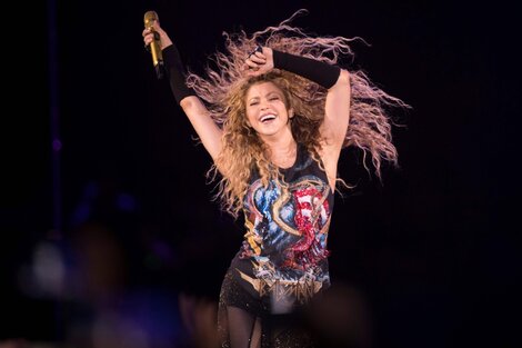 En 1977 nace Shakira en Barranquilla, una de las artistas latinas más exitosas de la historia. La colombiana saltó a la fama en los años 90 y grabó desde entonces once discos de estudio.