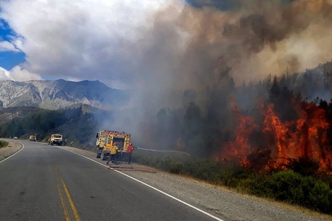 Incendios en El Bolsón: la Justicia imputó a seis turistas por originar el fuego