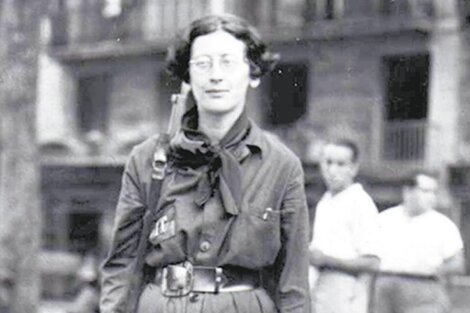 En 1909 nace en París la filósofa y militante política Simone Weil. Autora de Opresión y libertad y Sobre la ciencia, entre otros libros, acompañó a los anarquistas en la Guerra Civil Española. 