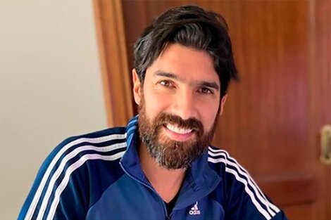 El Loco Abreu no se retira y se va al fútbol brasileño  