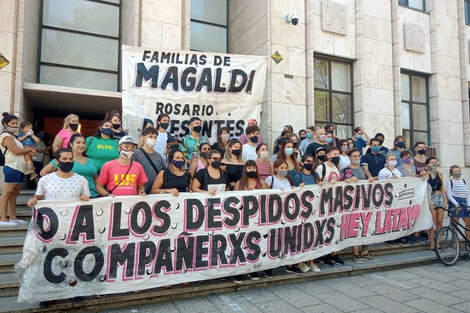 Ayer en tribunales: audiencia adentro, reclamo afuera.