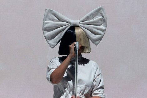 Sia, de cantante pop a directora de cine