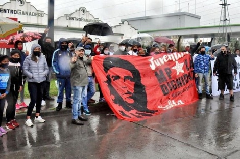 Escrache en la Sociedad Rural de Salta 