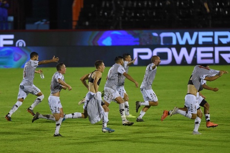 El ascendido Platense recibe a River en la tercera fecha de la Copa de la Liga