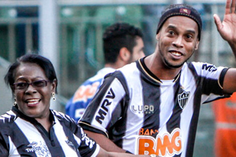 Ronaldinho: La madre de astro murió de coronavirus 