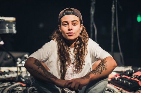 De Tash Sultana en tierra firme a la fama en redes sociales