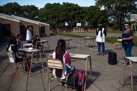 La Provincia oficializó el protocolo para la vuelta a clases presenciales  