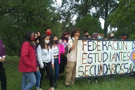 Salta: egresados del Tomás Cabrera reclaman la validación de su título