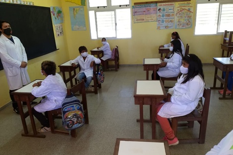 Formosa: comienzo de clases con vacunación a los docentes 