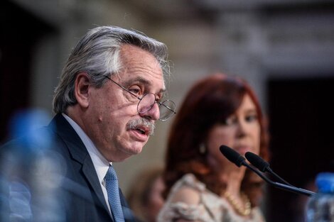 El presidente Alberto Fernández en el discurso de apertura de la Asamblea Legislativa, acompañado por la vicepresidenta, Cristina Fernández.