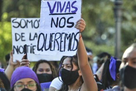 8M: las salteñas marchan con el reciente asesinato de Macarena Blanco 