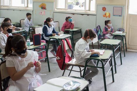 Denuncian que ya registraron 300 contagios en las clases presenciales porteñas