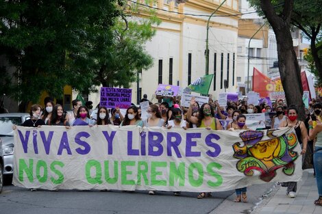 8M: en Catamarca marcharon contra la justicia patriarcal