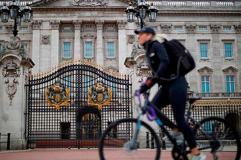 Tras la entrevista de Harry y Meghan, Australia revive el impulso de dejar la corona británica