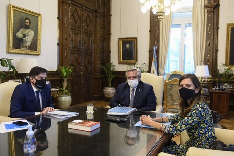 El objetivo del programa es fortalecer el ingreso, la permanencia y el egreso de los estudiantes, promover a la finalización de la educación obligatoria y fomentar la educación superior y los cursos de formación profesional.