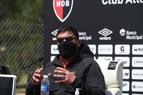 Germán Burgos fue presentado oficialmente en Newell's