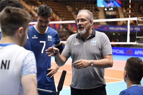 Méndez, el técnico del seleccionado argentino.