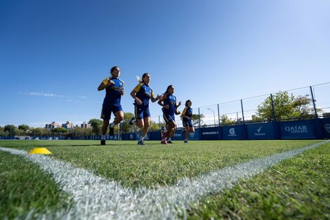 Fútbol femenino: Las Gladiadoras xeneizes debutan contra Defensores de Belgrano 