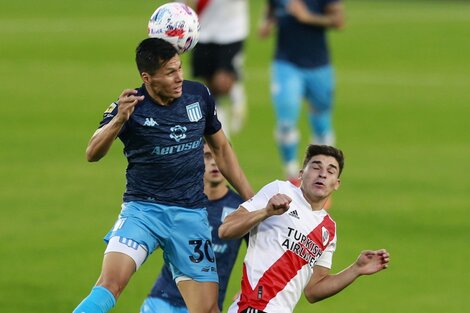 River y Racing igualaron sin goles en el estadio Monumental