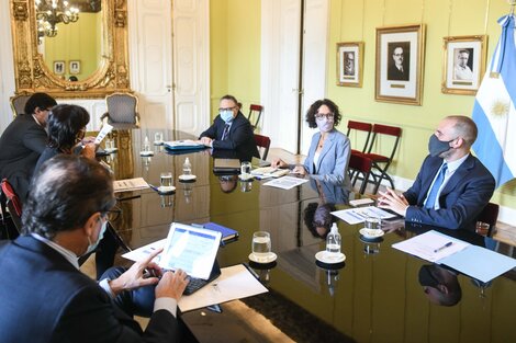 Guzmán, Cafiero, Todesca, Pesce, Marcó del Pont, Kulfas y Moroni, en la reunión de Gabinete Económico. 