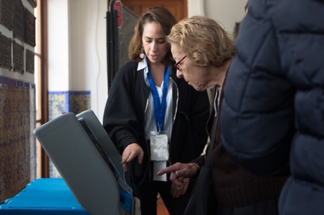 Las elecciones en Salta avanzan en un clima confuso