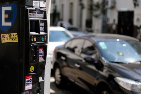 Vuelve el libre estacionamiento a la Ciudad: donde se podrá estacionar y dónde seguirá prohibido