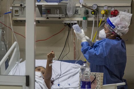 Alerta roja en la Ciudad de la Coronafuria: inminente colapso del sistema de Salud porteño