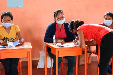 Guayaquil votó con precaución en medio de un repunte de casos de coronavirus