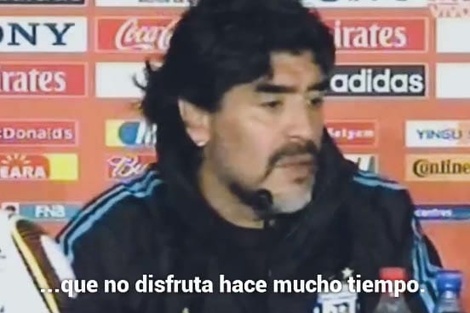 Diego Maradona, entre las voces que se suman al video.