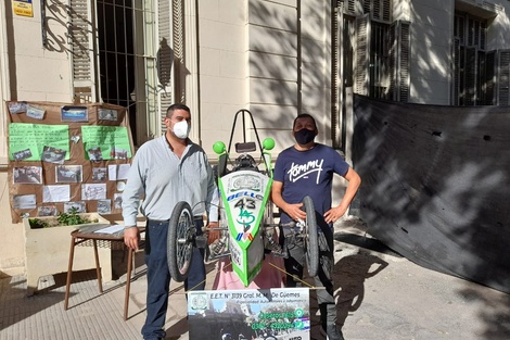 El auto eléctrico de la escuela técnica N° 3139.