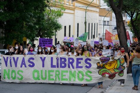 Duros testimonios de sobrevivientes del acusado de asesinar a Débora Barros