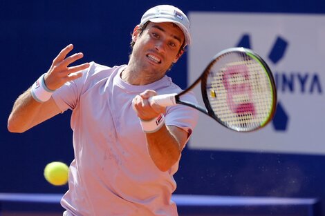 Pella no pudo con Nishikori en Barcelona.