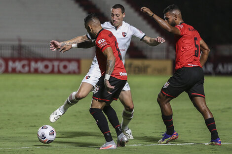 Copa Sudamericana: Newell's Old Boys sigue sin ganar en Brasil