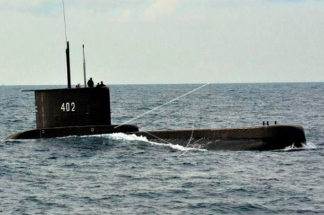 Indonesia busca un submarino desaparecido con 53 tripulantes a bordo