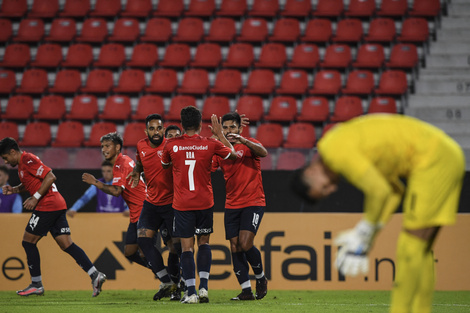 Copa Sudamericana: Independiente venció por 3-1 a City Torque