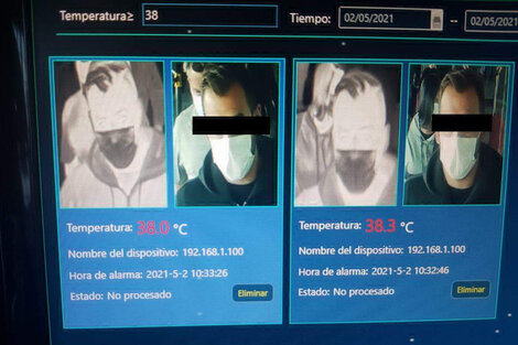 Captura de pantalla de las cámaras térmicas de Migraciones en el momento en que detrecta al pasajero con fiebre.