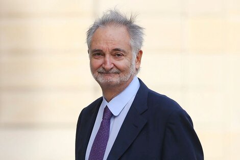 "Setenta años de droga ultraliberal han matado toda voluntad y todo medio para que el Estado pueda actuar de modo firme", afirma Jacques Attali. (Fuente: AFP)