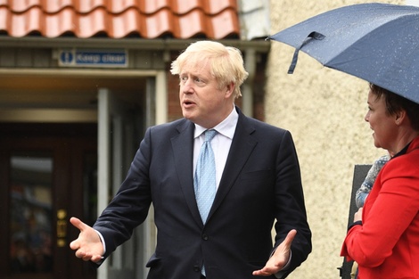 Boris festejó que se rompió el "muro rojo"