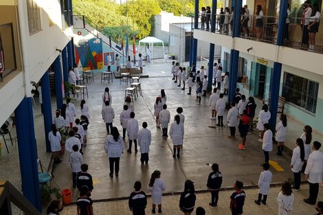 En el peor día de la pandemia anunciaron la vuelta a clases