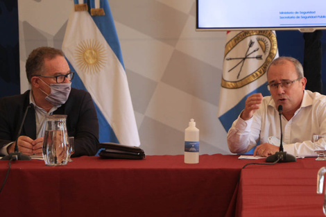 El ministro de Seguridad Jorge Lagna y el secretario Germán Montenegro.