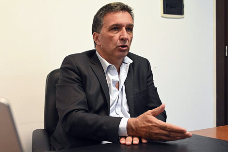 Astore, médico y candidato a presidente.