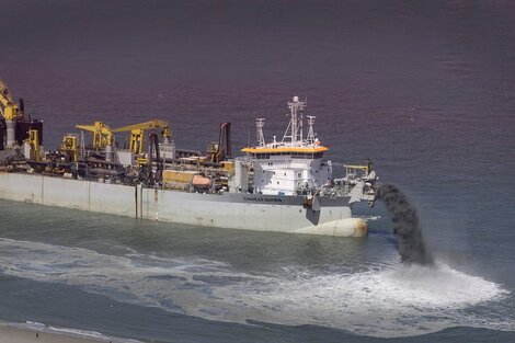 Una novedosa industria extractiva estaría vinculada muy estrechamente a la cuestión de la soberanía sobre el Paraná, la de las arenas silíceas.