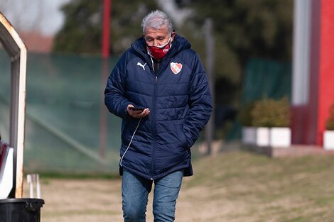 Jorge Burruchaga: "Lo veo bien a Independiente"