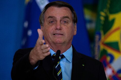 Multaron a Jair Bolsonaro por no usar mascarilla (Fuente: EFE)