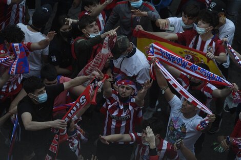 Dolor por la muerte de un joven de 14 años en los festejos del Atlético de Madrid